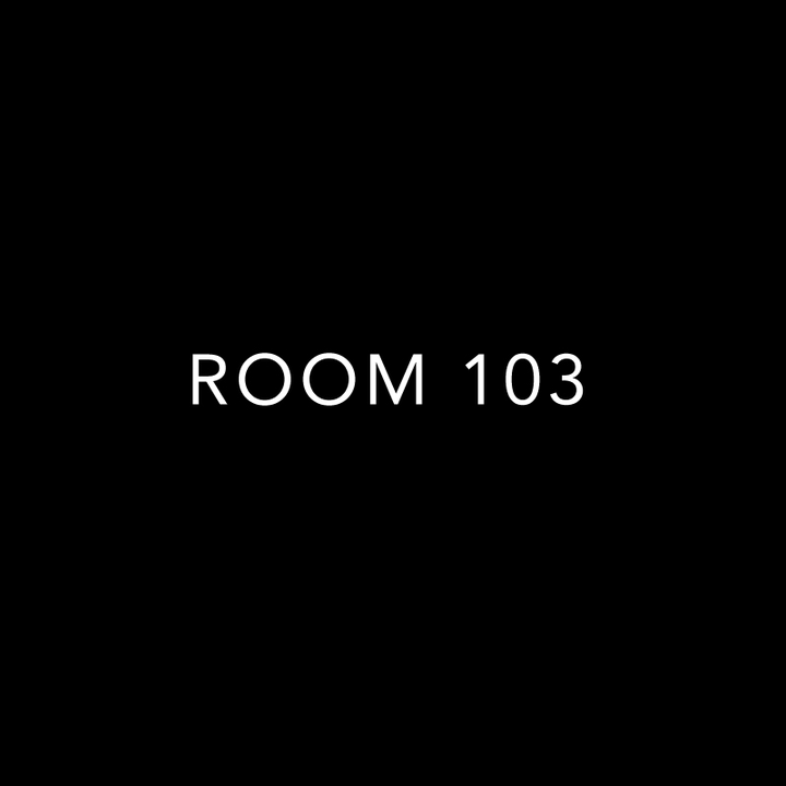 Dosshaus Paper-Thin Hotel ROOM 103
