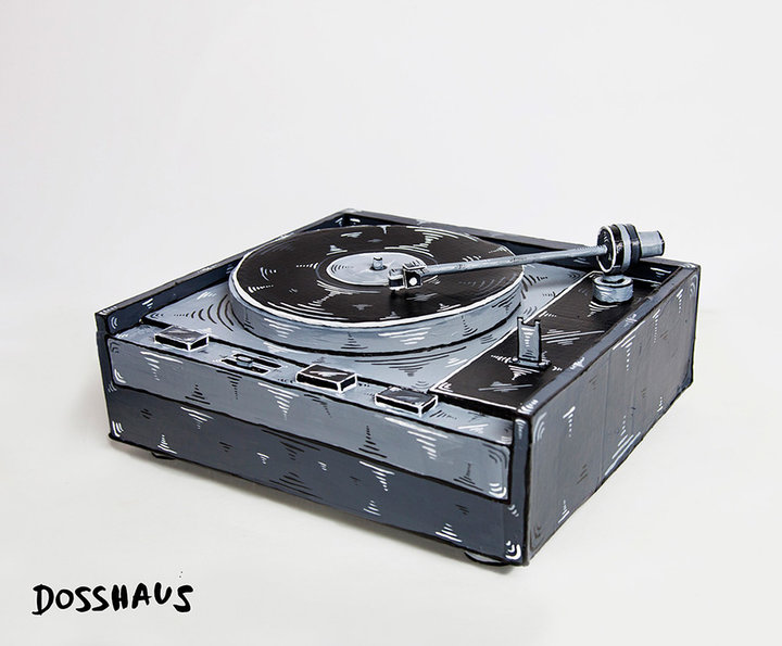 Dosshaus Paper-Thin Hotel TURNTABLE