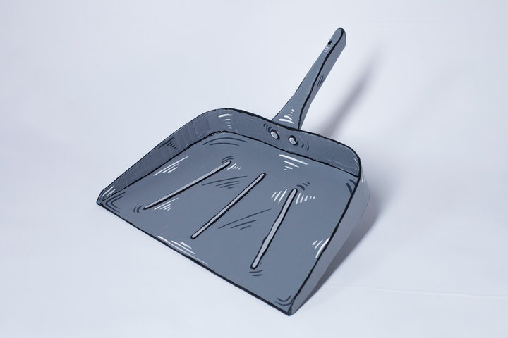 Dosshaus Paper-Thin Hotel DUSTPAN