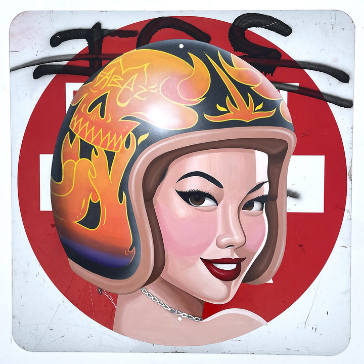 DAVE SHUTEN & FABEZ A SPARK OF COLOR & DETOUR FLAME HELMET
