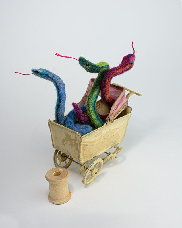 BOUND BY NATURE Lisa Ericson, Dena Seiferling & Yulia Pustoshkina SNAKES NEED LOVE (LEFT SIDE)