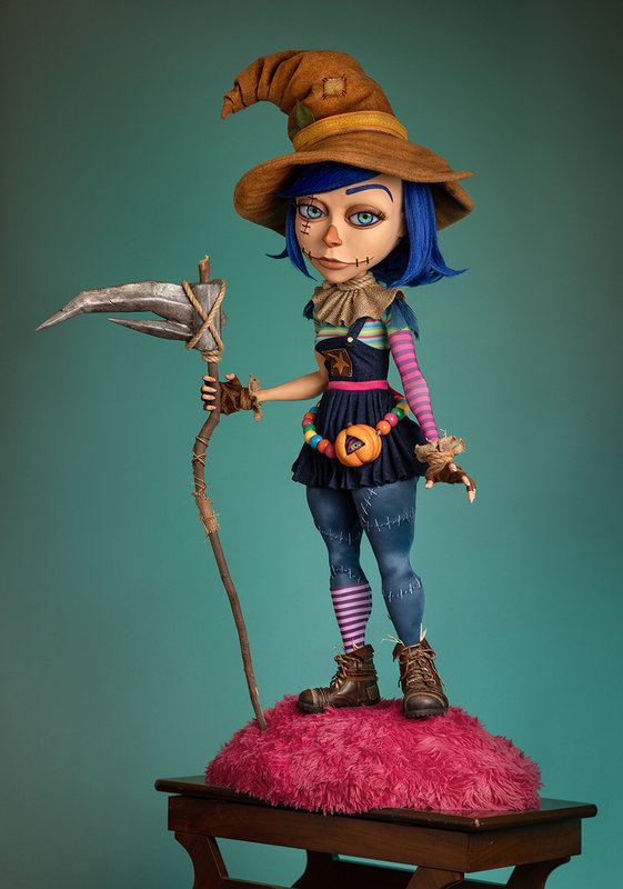 20TH ANNIVERSARY GROUP SHOW Main Gallery CARLY CROW THE SCARECROW GIRL