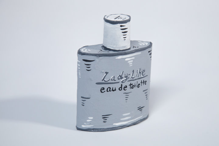 Dosshaus Paper-Thin Hotel PERFUME (LADY-LIKE)